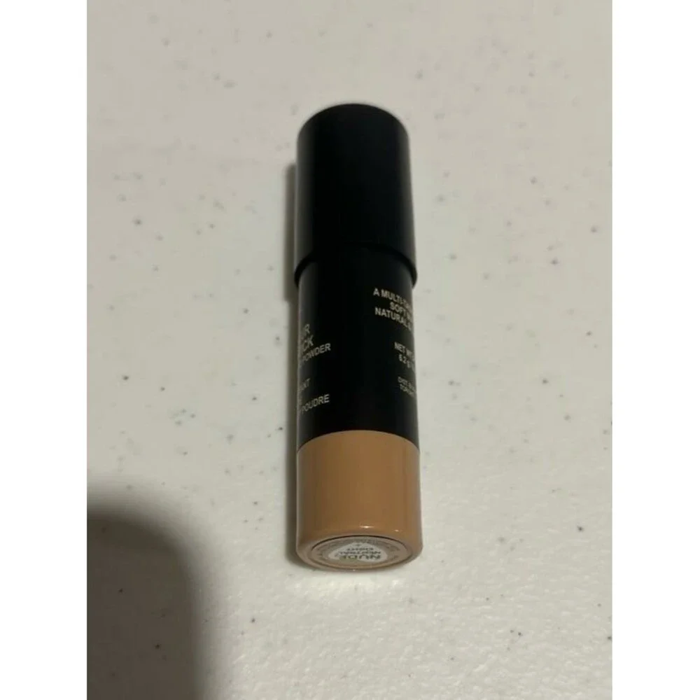 Nudestix Multi tasking soft matte contouring stick in Nude New in container
